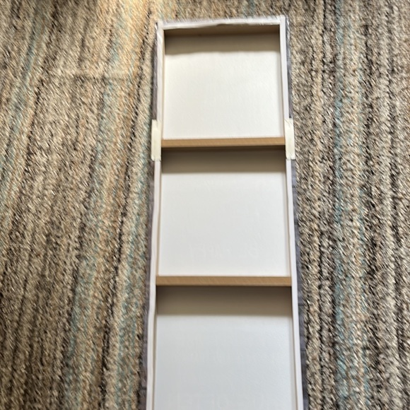 Distressed Sign - Picture 4 of 4